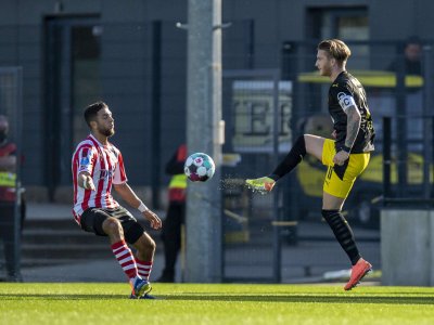 ضربة موجعة لأسدي سبارتا روتردام