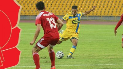 أنور تهامي يقود أبويل لاكتساح كايزار الكازاخي