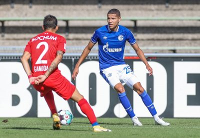 حارث للصحافة الألمانية: لا تصدقوا الإشاعات!