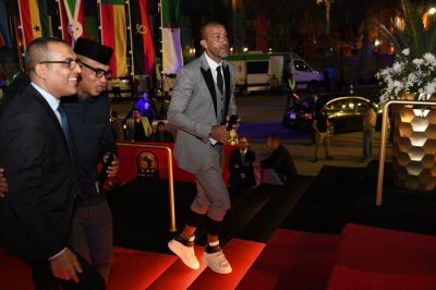 محترفو أوروبا يسألون حجي عن موعد إعلان لائحة المنتخب