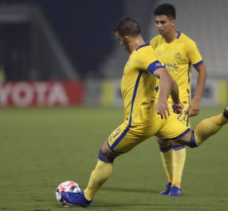 إصابة حمد الله لا تدعو للقلق