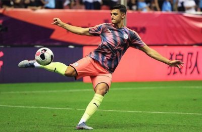 التويزي يراهن على العودة لإسبانيا طمعا في مستقبل أفضل