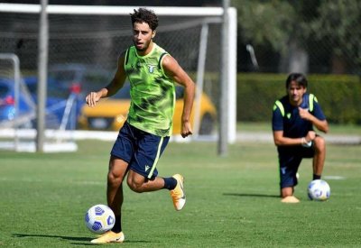 لاعب مغربي يلتحق بكيين في لازيو