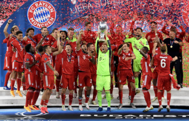 كأس السوبر الأوروبية: بايرن ميونيخ يتوج باللقب بفوزه على إشبيلية 2-1 بعد التمديد