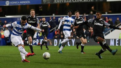 شاعر صانع ألعاب