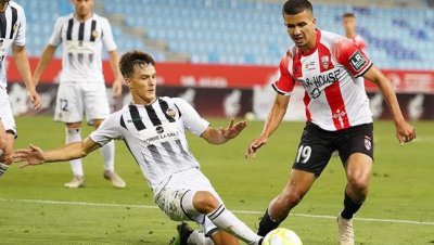 صديقي يعلن ميلاده بلوغرونيس