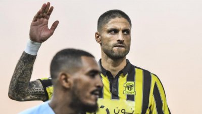 داكوسطا يضع حدا لقضيته في الفيفا مع الاتحاد