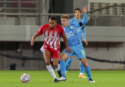 حظ عاثر للعرابي وكوكا يسكت القلوب