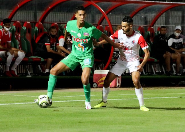 المغرب الفاسي يحسم صفقة مقران