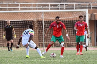 المحليون فازوا على مالي