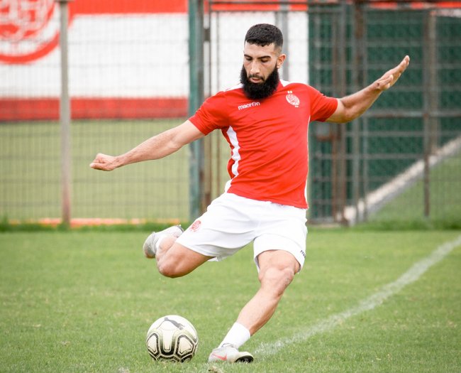 تقرير المنتخب: المودن الذي إنتصر لأبناء المهجر