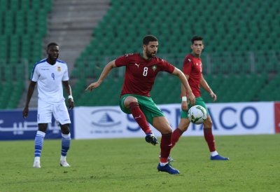 عادل تاعرابت: أداء غير مقنع