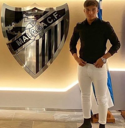 الرسام الصغير يمدد مقامه بمالقا