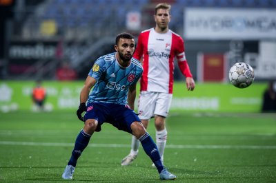 لبيض يقود أجاكس لرقم قياسي جديد!