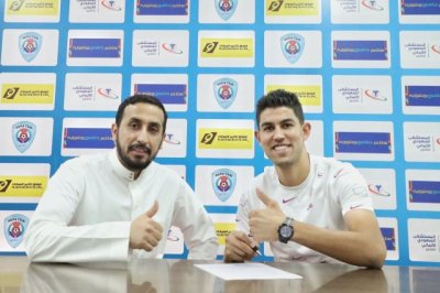 هل يجازف عطوشي بالمشاركة أمام الفتح؟