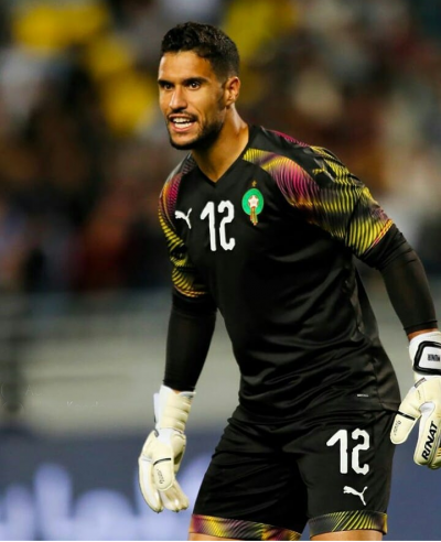 المحمدي حصريا: لا أفهم لماذا أنا احتياطي مع الأسود