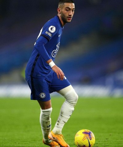 لامبارد  يدّخر  جهود زياش لمباراة ليدز يونايتد!