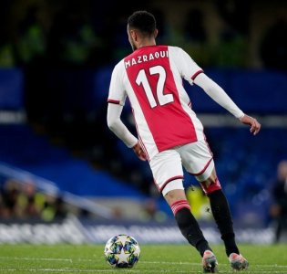 تفينتي فاجأ اجاكس في غياب مزراوي