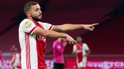 فاز أجاكس بـ5 – 4 لكن لبيض نسي نتيجة المباراة!