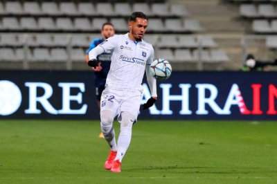 وصل للتمريرة الثامنة.. حمزة الساخي أفضل موزع