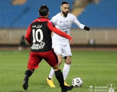 فتوحي تفادى الخضوع للجراحة