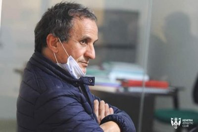 الهداف التاريخي مستشارا  خاصا للرئيس علي الرماش