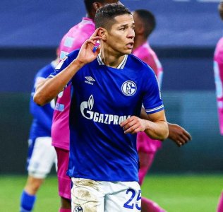 غروس مدرب شالك: حارث مفتاح الفوز