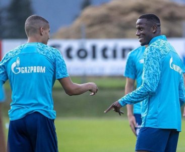 حمزة منديل يغادر شالك مجانا في الصيف!