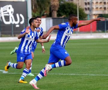 البطولة الإحترافية 1: اتحاد طنجة يقلب الطاولة على الشباب