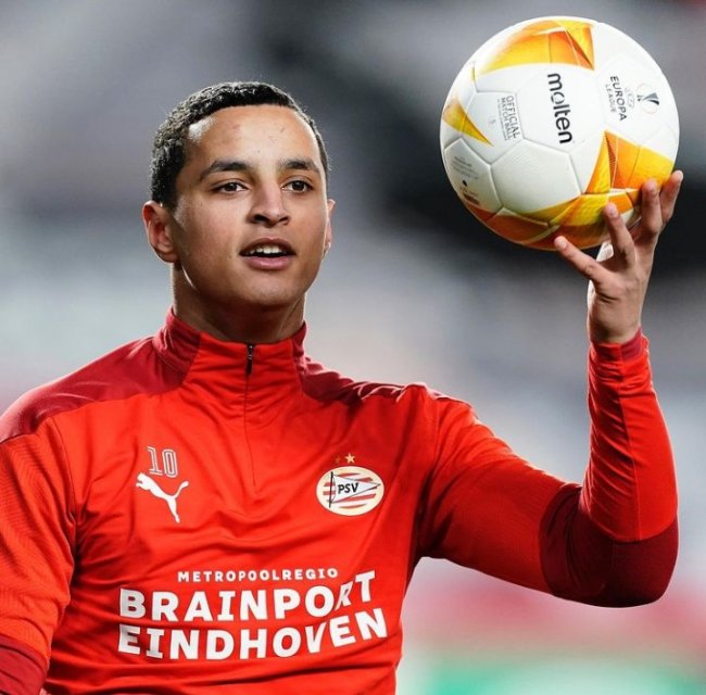 مقربون من إحتارين يجسون نبض خاليلودزيتش