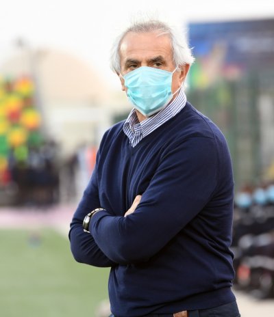 خاليلودزيتش لا يخسر المباريات الرسمية