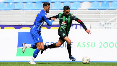 نجوم الجيش يصنعون أعياد سطاد