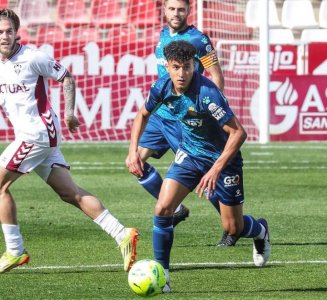 الهلالي.. أصغر لاعب مغربي في إسبانيا يبدأ انطلاقته