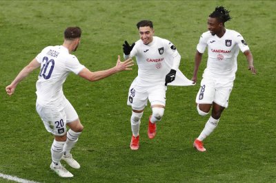 ايت الحاج سجل هداف خرافيا