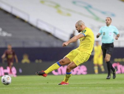 نور الدين أمرابط يغيب عن الجولة الـ5 في عصبة الأبطال