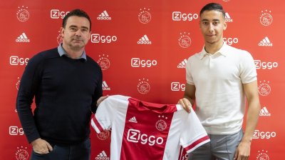 ظهير ايسر مغربي يطل من اجاكس