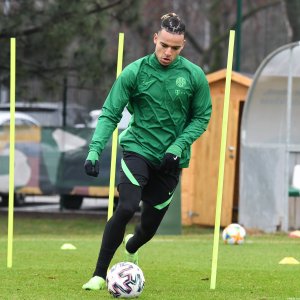 سامي مايي من فريق مغمور الى بطل