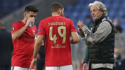 الصحافة البرتغالية: تاعرابت أساسي اليوم وغير متأثر بالصيام