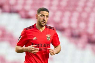 حقيقة إصابة عادل تاعرابت