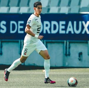 اكرد يواجه معركة باريسية بطموح الفوز