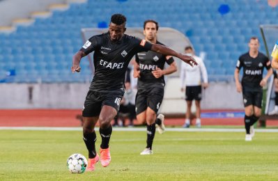 الهدف 13 لمحمد بولديني