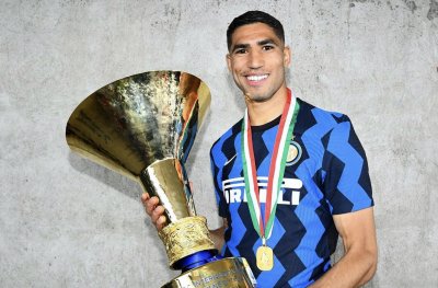 بيع حكيمي لن يتم إلا بموافقة الريال