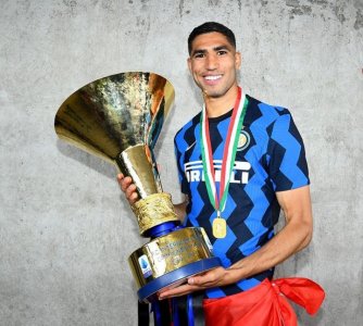 هيرفي رونار: حكيمي يمكنه اللعب في اليمين واليسار وفي الهجوم والدفاع