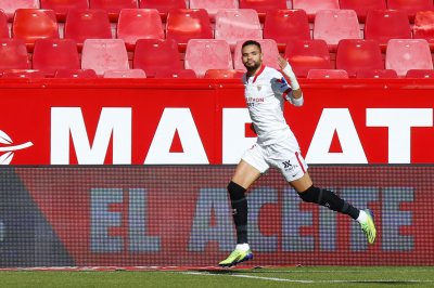 النصيري ألغى انضمامه لبرايطون وظل ينتظر إشبيلية!