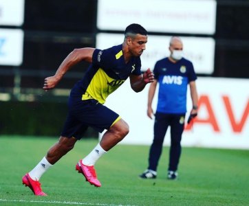 نبيل درار يدخل سوق الإنتقالات