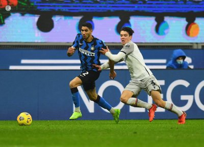 إنتر يغير موقفه بشأن صفقة بيع حكيمي؟