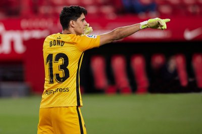 ثلاثة عروض من انجلترا وايطاليا لبونو