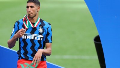 مصدر إيطالي: البلوز يقترب أكثر من حكيمي