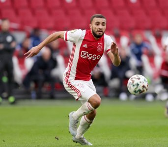 لبيض أخبر إدارة أياكس أمستردام برغبته في الرحيل