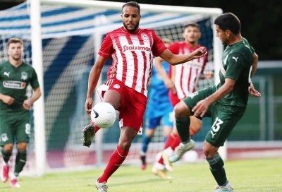 العرابي يسرق الاصوات ويفوز بلقب أفضل لاعب